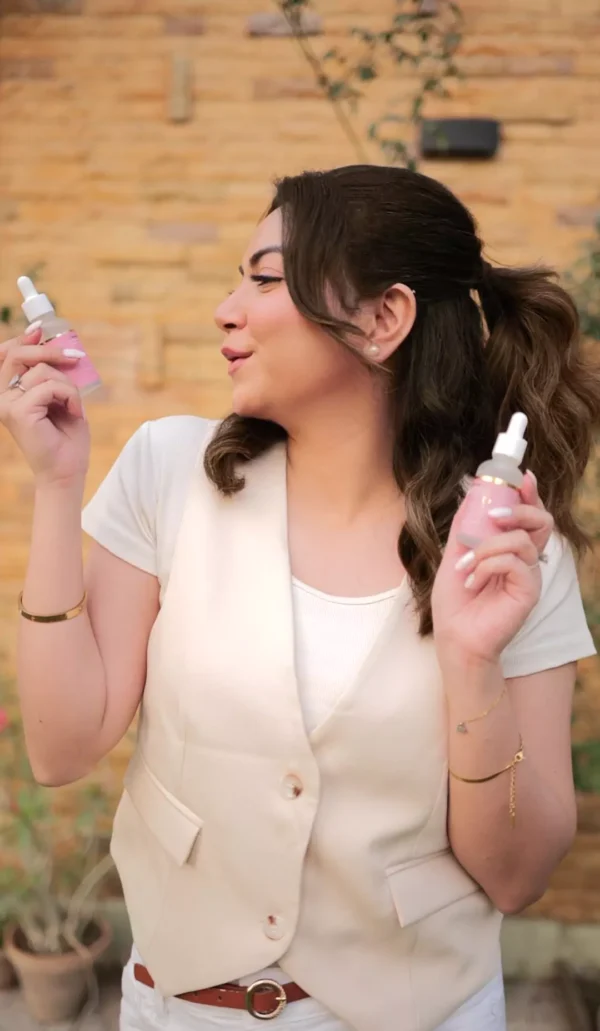 PEPTIFIRM SERUM + Free LumiGlow Facewash - Image 2